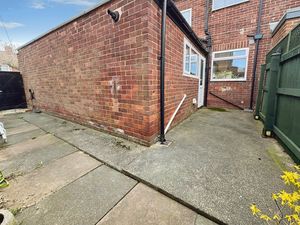 Photo 19- click for photo gallery